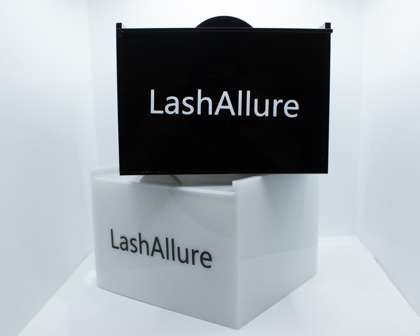 Lash Organiser